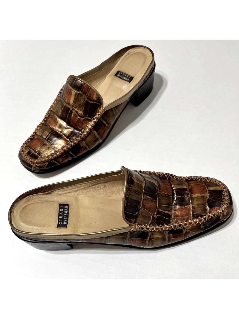 Stuart Weitzman Women’s Brown Leather Croc Embossed Slip On Mules Casual Shoes